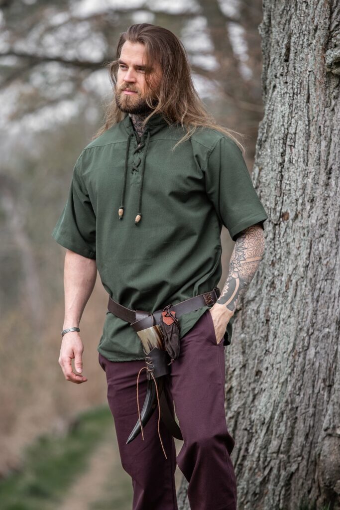 middel eeuwse shirt 'eric' groen xxl